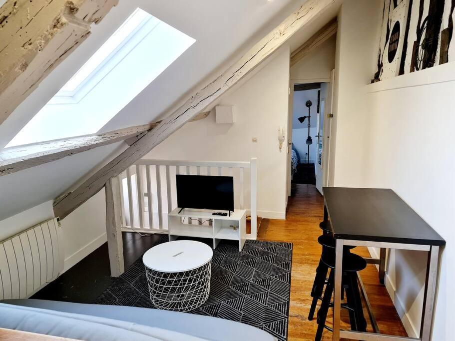 T2 Hyper Centre De Tours Apartment Exterior photo